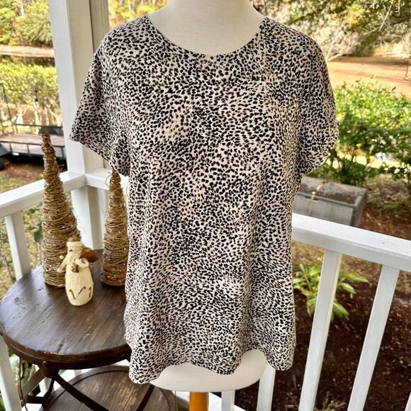 Athleta Organic Daily Cheetah Print Crew Neck Tee Shirt - Picture 2 of 7